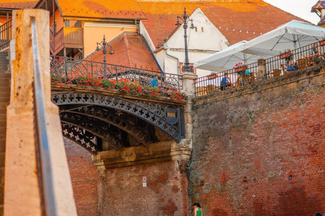 Appartamento Casa Poetului Sibiu Esterno foto